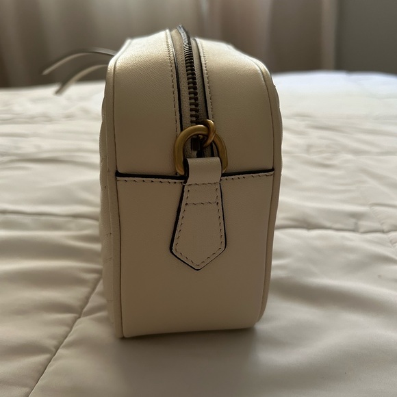 White Cream Purse - Picture 6 of 8